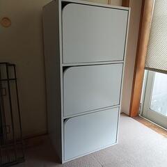 連絡者多数のため締切m(._.)mカラーボックス 扉つき