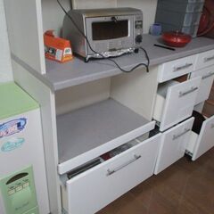 食器棚　白色　比較的キレイです。の画像