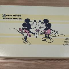 【再値下げ】Disney ミッキー＆ミニー　電子レンジ容器5個セットの画像