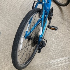 GIANT 子供用自転車　24インチ　青　の画像