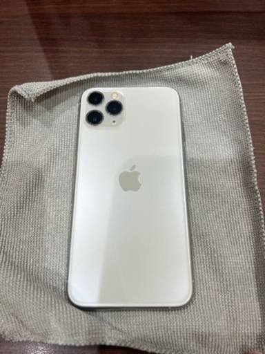 お取引中iPhone11pro256GB
