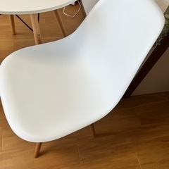 【取引中】ダイニングチェアの画像