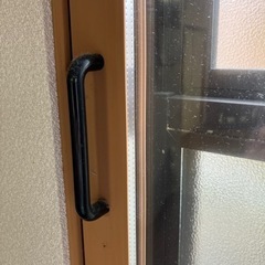 半額に値下げ❗️真夏の冷房維持に最適‼️ＹＫＫAPプラマードＵ内窓樹脂サッシ(FIX複層ガラス)             定価43,050円の画像
