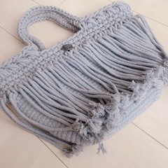 non hedge購入　縄編みフリンジトートバッグ　ライトグレーの画像