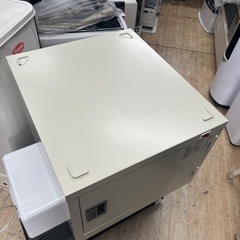 P6019 動作確認済み♪ 大信工業　2022年製　DM-R 殺菌灯付ロッカースリッパ用　定価76000円　プラクラ東区本町店　札幌の画像