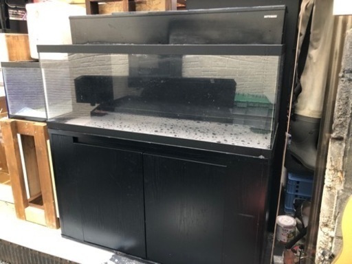 特注1200 450 450アクリル水槽　厚みミリ　美品　約1年使用