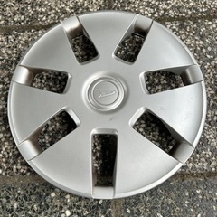 ハイゼットカーゴ　💨12インチホイール2枚のキャップの画像