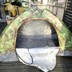 ワンタッチテント 1〜2人用　撮影用に自宅で開けたのみです。