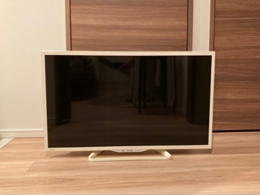 【美品】シャープ32V型AQUOSハイビジョン液晶テレビ ホワイト