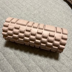 【お譲り先決まりました】3coins   筋膜ローラー 定価880円