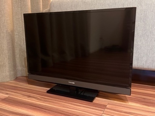 Toshiba Regza 32型 (現地引取)
