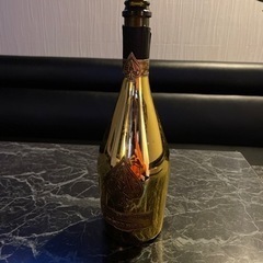 シャンパン空き瓶　アルマンド等の画像