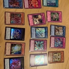 遊戯王カード　高く買い取ってー笑