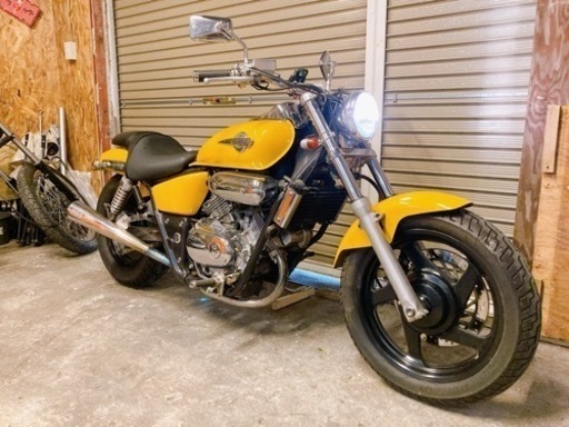 ホンダ　マグナ250 配送可能　支払いは現金or振り込みも可能　イエロー