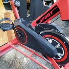 スピンバイク（トレーニング自転車）の画像