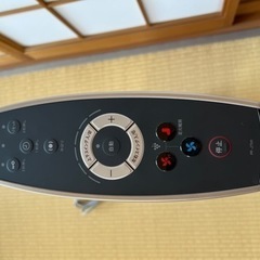 プラズマクラスタースリムイオンファン新品未使用SHARPの画像