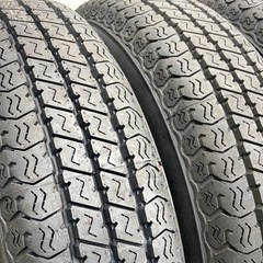 【22年製　限定値下げ】145/80R12 ヨコハマ製貨物タイヤ　未走行　4本セットの画像