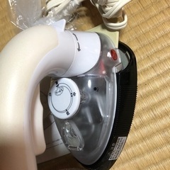 【お譲り先決定】スチームアイロン　新品　2016年製の画像