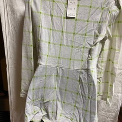 黄緑格子柄？　長袖の画像