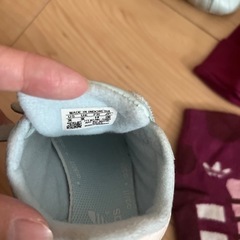 アディダス　ベビーセットの画像