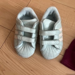 アディダス　ベビーセットの画像
