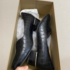 黒い靴の画像