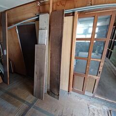 足場板など【中古品】を無料で差し上げます！