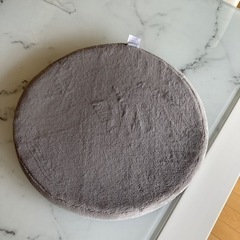 お値下げ　Francfranc マシュマロざぶとんの画像