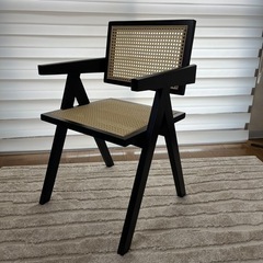 ピエールジャンヌレ リプロダクト 椅子