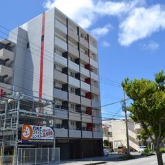 世話人さん大募集！！  時給８7０円＋手当１3０円＝１０００円！！の画像