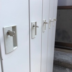 縦型6人用ロッカー20,000円！の画像
