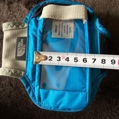 THE NORTH FACEノースフェイス アームバンドの画像