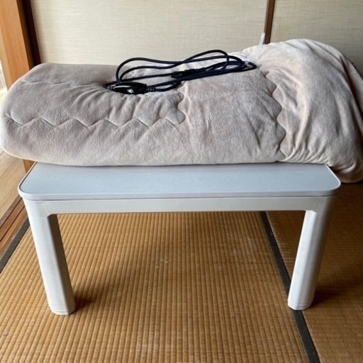 こたつセット　ニトリ　布団、コード付き