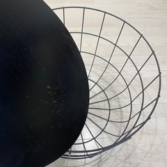 【お値下げしました！】可愛い♡ワイヤーバスケットテーブルの画像