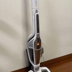 エレクトロラックス　掃除機　エルゴラピード　シルバー