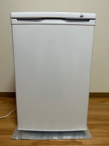 冷凍庫　2022年製