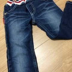 美品　ダディオダディ　スーパーストレッチ高級デニムパンツの画像