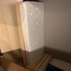 IKEA シングルベッド　引き取り限定の画像