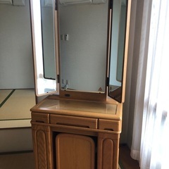 鏡台