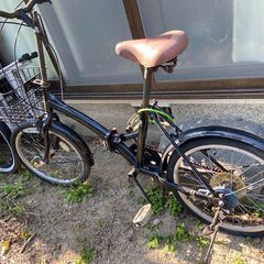 折りたたみ自転車、サビあり、パンクしてます、その他要修理