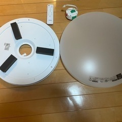 照明器具　白　2個