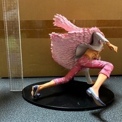ONE PIEC ワンピース　フィギュア　ドフラミンゴの画像