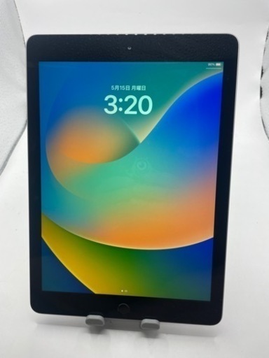 Apple iPad 第5世代 32GB wifiモデル 入荷！！
