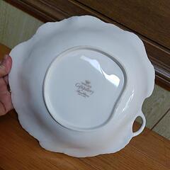 器　食器　葉っぱの画像