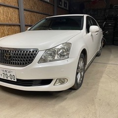 UZS207 クラウンマジェスタ 4WD