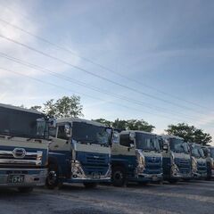 【バラセメント車ドライバー月給28万円以上も!?】日曜日休み/手積み手降ろしなし！/日帰りの画像