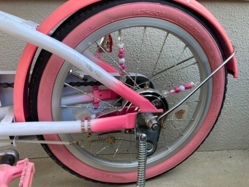 トイザらス限定　自転車　美品　子供用　16インチ　3才〜6才向け　女の子　