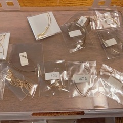 ピアスパーツ　まとめ売り　ニッパー付きの画像