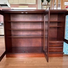 25年物の収納家具の画像
