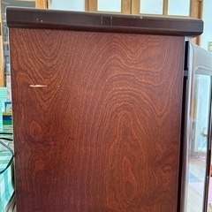 25年物の収納家具の画像